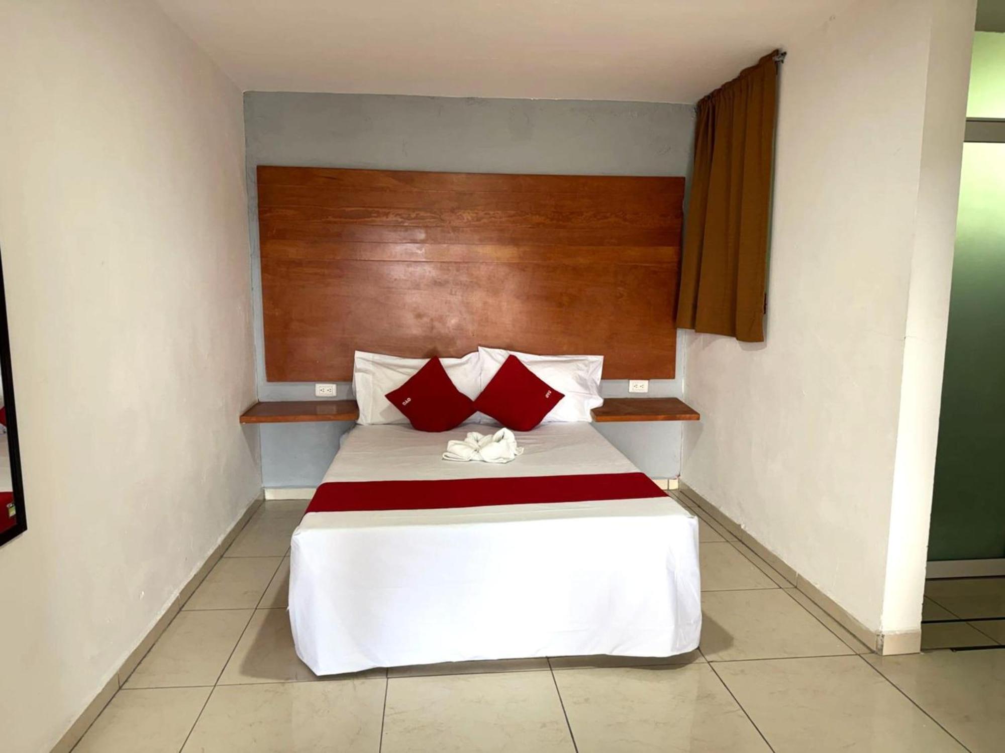 Oyo Hotel Familiar Tollan Cholula Dış mekan fotoğraf