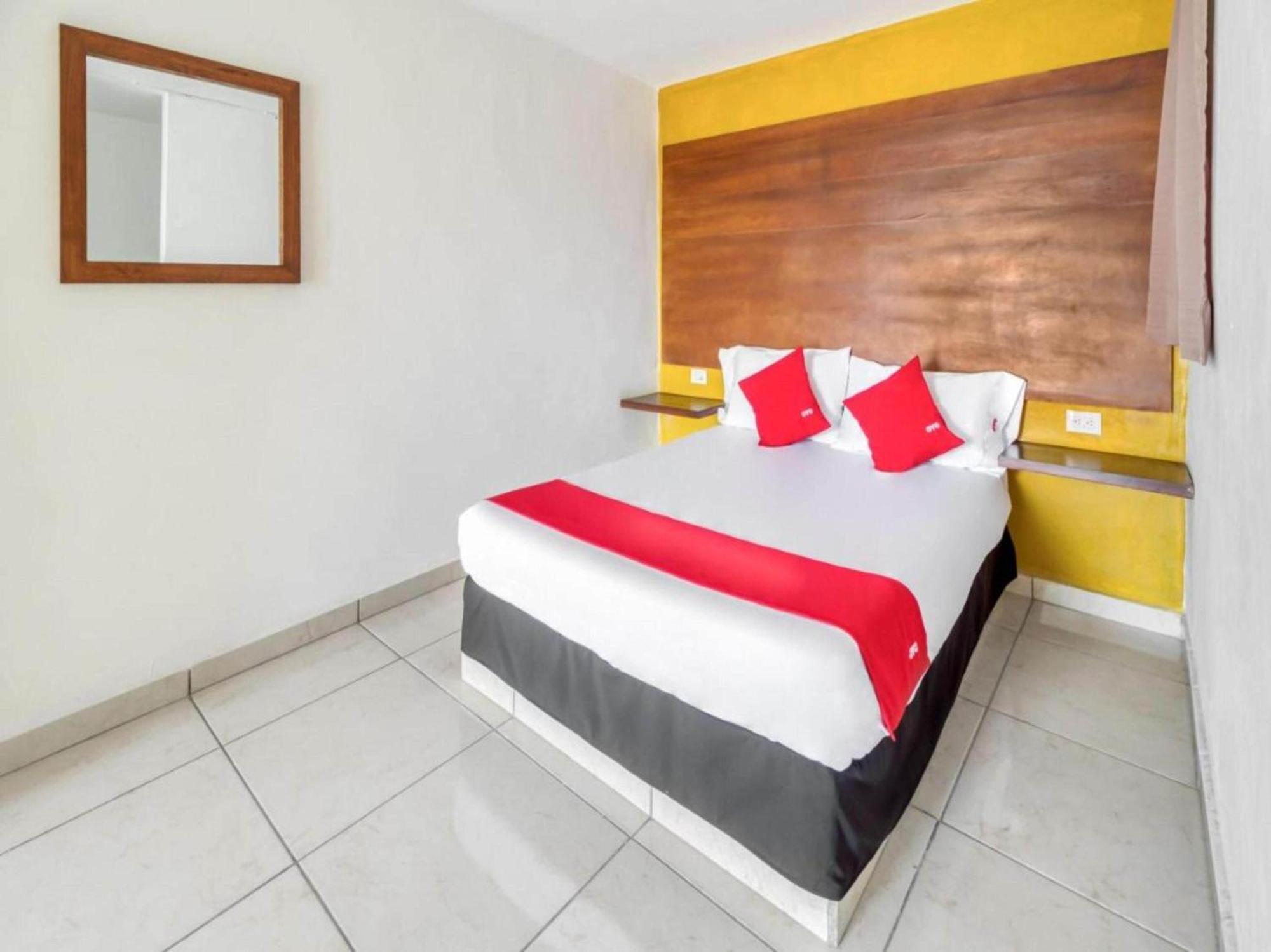 Oyo Hotel Familiar Tollan Cholula Dış mekan fotoğraf